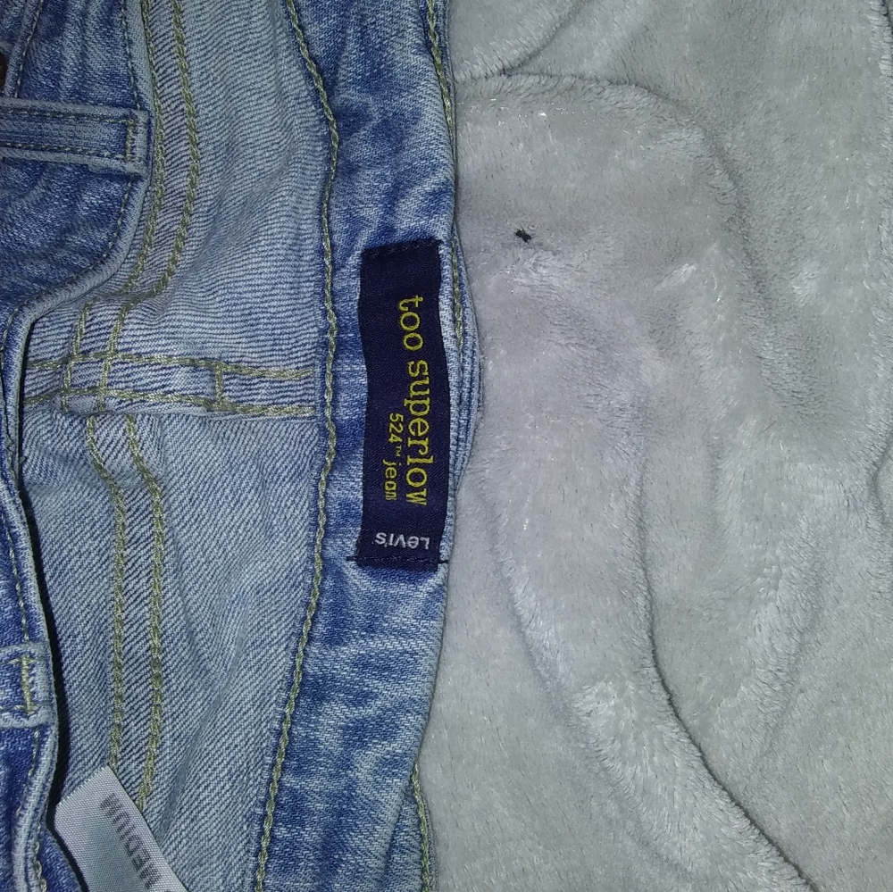 Jeans - Picture 3 of 4